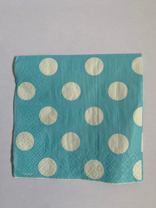 Blue/white poka dot serviettes