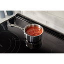Cuisinière électrique 5 en 1 avec four à friture à l’air - 5.3 pi cu Whirlpool® YWFE550S0LB