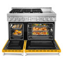 Cuisinière commerciale intelligente au gaz KitchenAid® avec plaque chauffante, 48 po KFGC558JYP