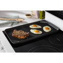 Whirlpool® Cuisinière électrique intelligente de 30 pouces avec technologie de cuisson à air, revêtement WipeClean™, auto-nettoyage/netoyage à la vapeur, préchauffage à grande vitesse et capacité de 5.3 pi cu YWFES7530RW