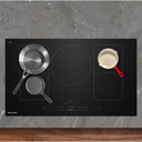 Kitchenaid® Table de cuisson à induction Temp Cook™ avec 5 zones de cuisson - 36 po KCIT736SBL