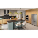 Kitchenaid® Table de cuisson au gaz à surface en métal avec 5 brûleurs polyvalents et des grilles en fonte continues KCGK336SSS