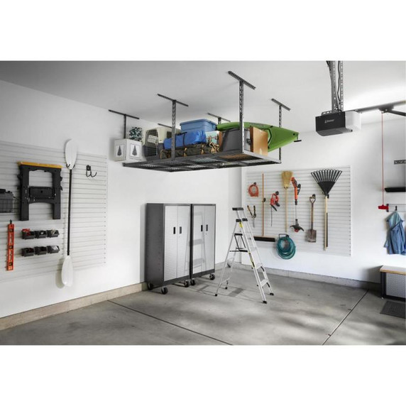 Gladiator® Tablette de rangement suspendue GearLoft™ de 4 pi (121,9 cm) X 8 pi (243,8 cm) GALS48M4JG