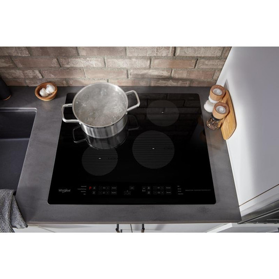 Whirlpool® Table de cuisson à induction pour petits espaces de 24 po WCI55US4JB