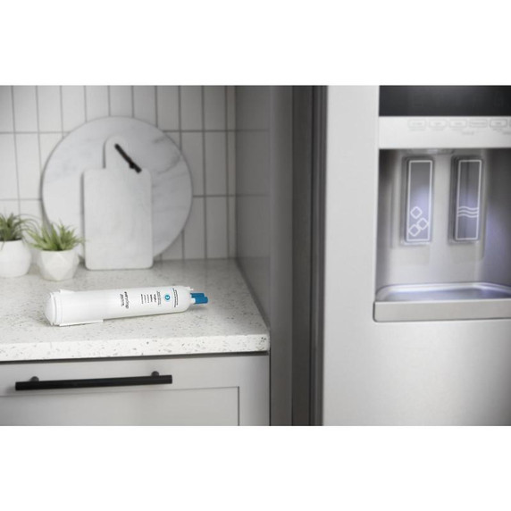 Maytag® Réfrigérateur à portes françaises avec fonction PowerCold® - 36 po - 25 pi cu MFI2570FEZ Maytag® Réfrigérateur à portes françaises avec fonction PowerCold® - 36 po - 25 pi cu MFI2570FEZ