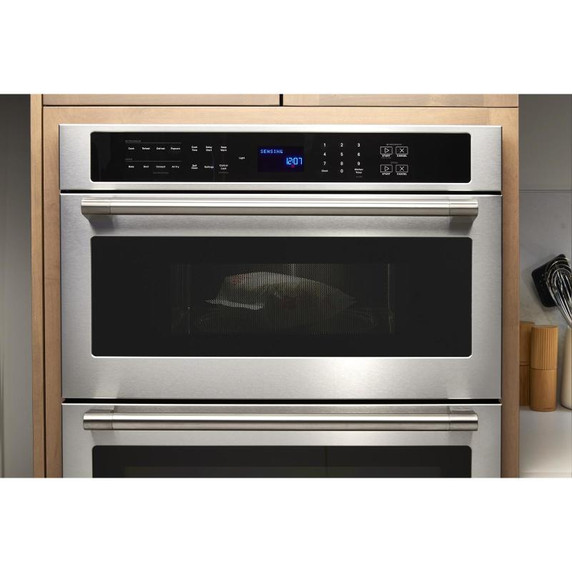 Maytag® Four mural combiné avec four à micro-ondes à friture à air et panier - 30 po - 6,4 pi cu MOEC6030LZ