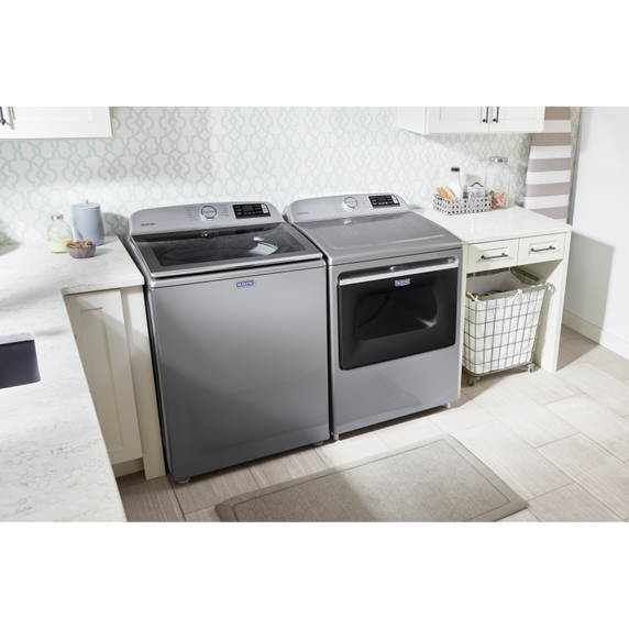 Sécheuse intelligente électrique à chargement vertical et bouton extra power - 7.4 pi cu Maytag® YMED6230HC