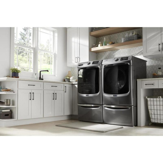 Maytag® Piédestal avec poignée chromée et tiroir de rangement - 15.5 po (39.37 cm) XHPC155YC