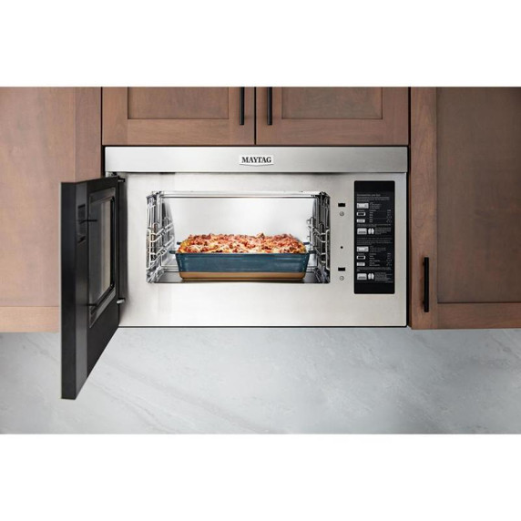 Maytag® Four à micro-ondes à hotte intégrée encastré affleurant avec gril YMMMF8030PZ