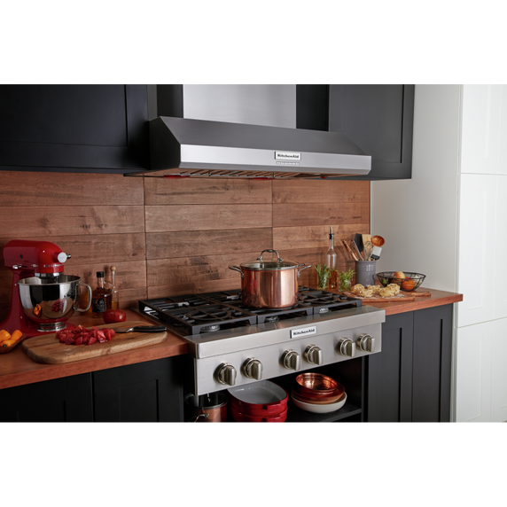 Hotte de cuisinière murale de style commercial à classe de moteur de 585 ou 1170 pi cu/min - 36 po KitchenAid® KVWC956KSS