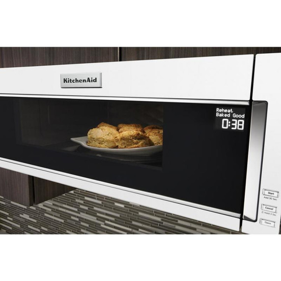 Kitchenaid® Four à micro-ondes à hotte intégrée et profil bas - 900 watts - 30 po YKMLS311HWH