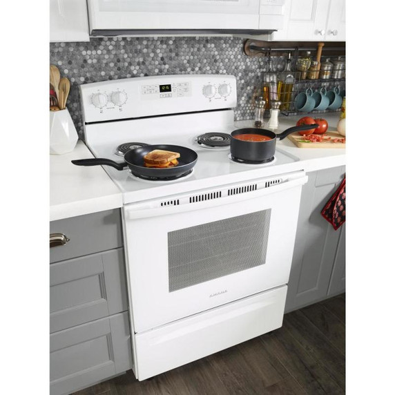 Cuisinière électrique Amana® avec option d’autonettoyage, 30 po YACR4503SFW