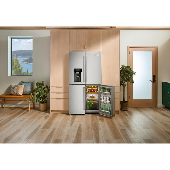 Kitchenaid® Réfrigérateur à 4 portes et profondeur de comptoir avec zone de température flexible et fini PrintShield™ de 36 po et 19.4 pi cu KRQC736RPS