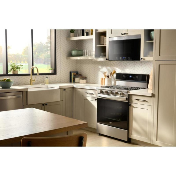 Whirlpool® Cuisinière au gaz intelligente de 30 pouces avec technologie de cuisson à air, auto-nettoyage/netoyage à la vapeur, préchauffage rapide avec capacité de 5.3 pi cu WFGS7530RZ