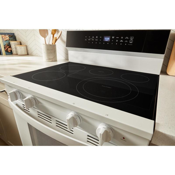 Whirlpool® Cuisinière électrique intelligente de 30 pouces avec technologie de cuisson à air, revêtement WipeClean™, auto-nettoyage/netoyage à la vapeur, préchauffage à grande vitesse et capacité de 5.3 pi cu YWFES7530RW Whirlpool® Cuisinière électrique intelligente de 30 pouces avec technologie de cuisson à air, revêtement WipeClean™, auto-nettoyage/netoyage à la vapeur, préchauffage à grande vitesse et capacité de 5.3 pi cu YWFES7530RW