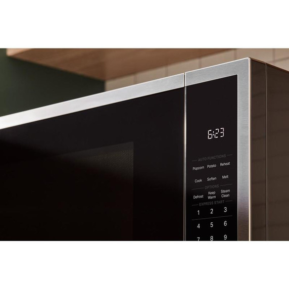 Four à micro-ondes de comptoir KitchenAid® avec fonction de friture à air KMCS522SPS