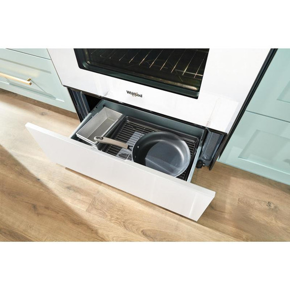 Whirlpool® Cuisinière électrique avec technologie de cuisson à air et friture à air sans préchauffage de 30 po YWFES7030SW