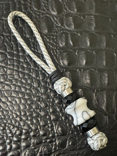 Arctic Camo Paracord Shorty Lanyard with White/Black Resin Hourglass Shaped  Bead Accented by Stainless and Faceted Black Spacers