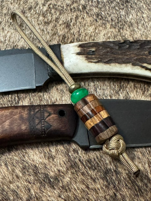 Channeled 6-Layer Wood Bead Shorty with Removable Brass & Jade Green Accents on Jungle Coyote Paracord