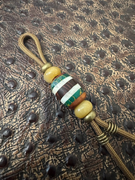 DIY Knife Lanyard Kit - Coyote Brown Paracord with Brass, Yellow Jade, and Handmade 7 Layer Split Bead DIY Knife Lanyard Kit - Coyote Brown Paracord with Brass, Yellow Jade, and Handmade 7 Layer Split Bead