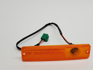 MAHINDRA ROXOR® SIDE MARKER LAMP RH