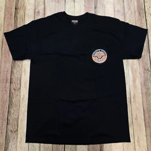 MENS BLACK H-D COMPASS POCKET T-SHIRT - VALLEY BEAR