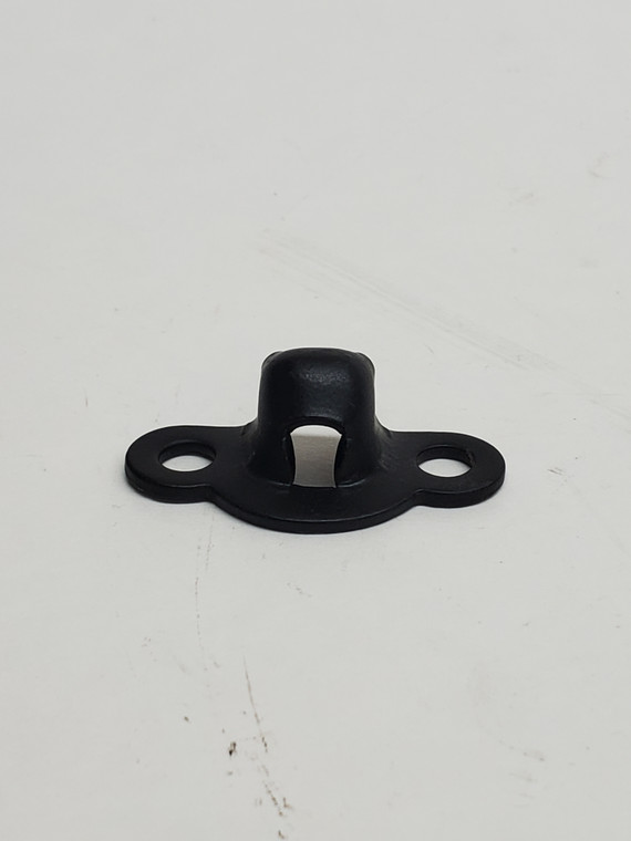 MAHINDRA ROXOR® HOOD CATCH BRACKET