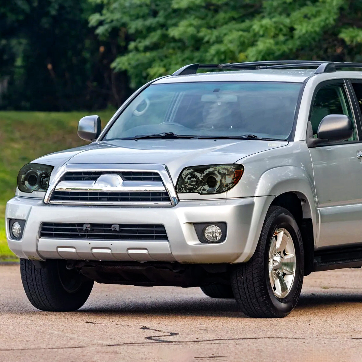 NEW OEM 2006-2009 Toyota 4Runner Front Headlights – Chrome Housing, Clear Lens, Halogen (Left + Right Pair)