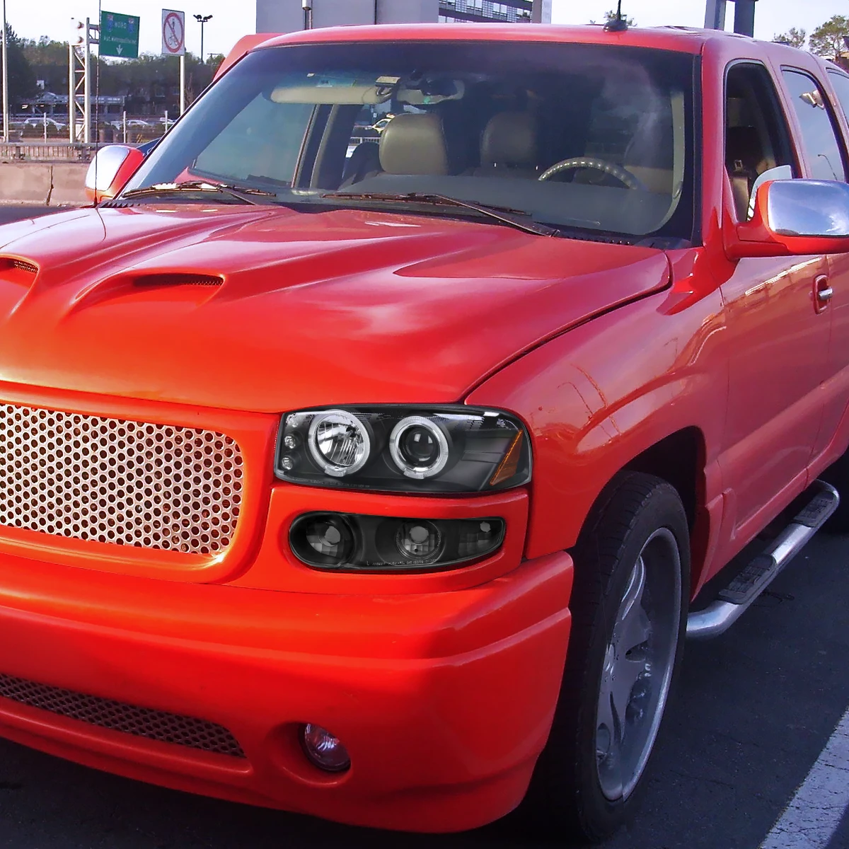 DNA Motoring LED DRL Chrome Clear Headlights + Bumper Signal Lamps For 1999-2007 GMC Sierra & Yukon (Classic)