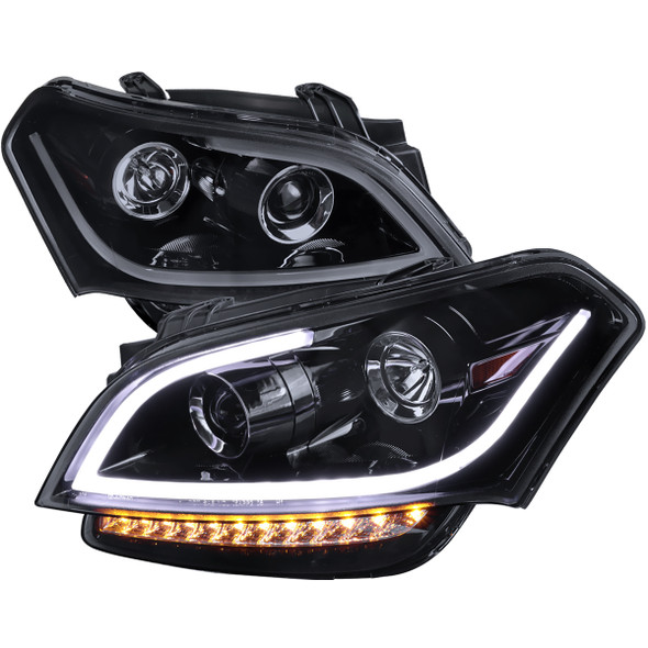 2010-2011 Kia Soul Projector Headlights w/ LED Light Bar & LED Turn Signal Lights (Glossy Black Housing/Smoke Lens)