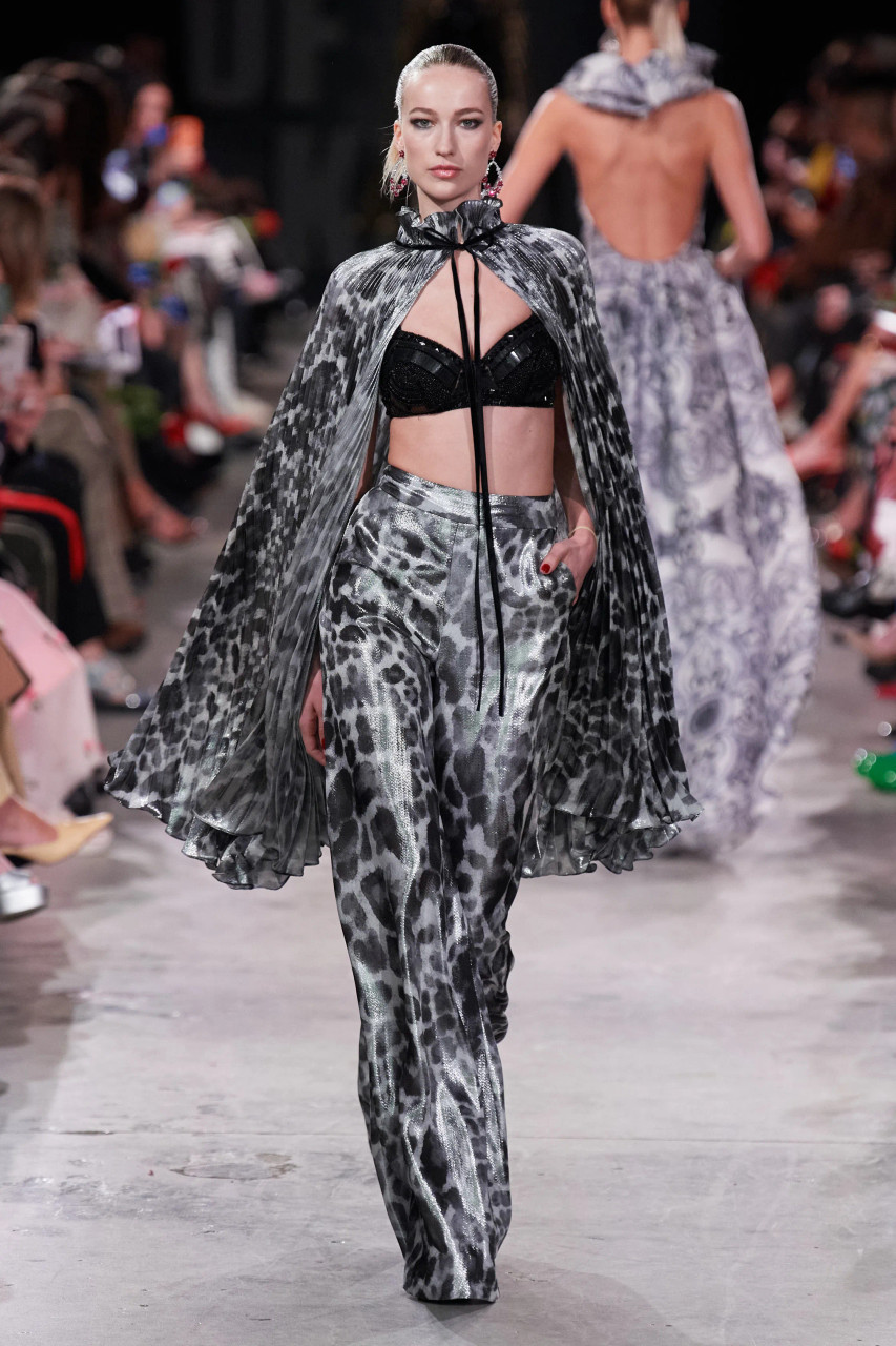 Naeem Khan Fall 2023 Ready To Wear Look 14