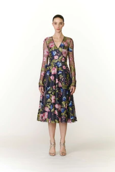 Naeem Khan Resort 2027 Look 33
