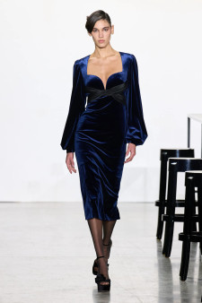 Badgley Mischka Fall 2023 Ready To Wear Look 10