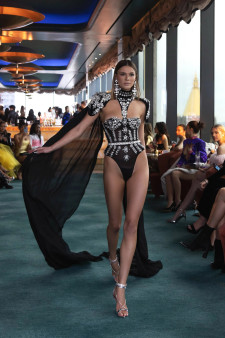 Bronx and Banco Fall 2023 Ready To Wear Look 21