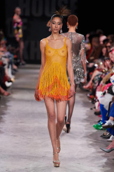 Naeem Khan Fall 2023 Ready To Wear Look 32