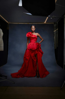 Marchesa Pre-Fall 2024 Evening Wear Look 17