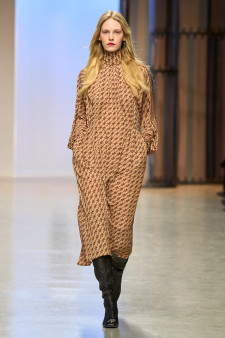 Leonard of Paris Fall 2024 Look 11