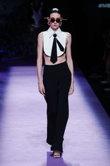 Isabel Sanchis Spring 2025 Ready To Wear Look 15