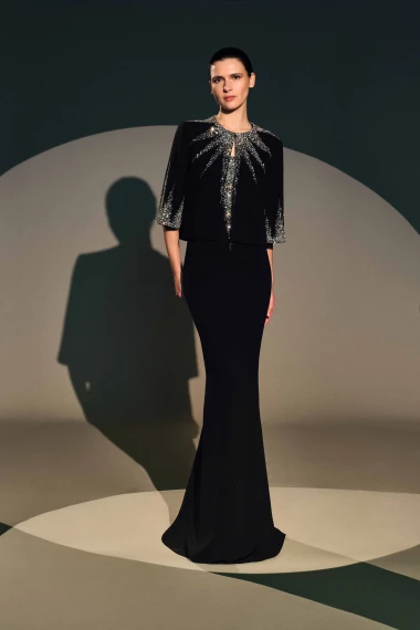 Naeem Khan Pre-Fall 2026 Look 1