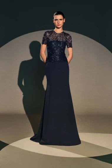 Naeem Khan Pre-Fall 2026 Look 26