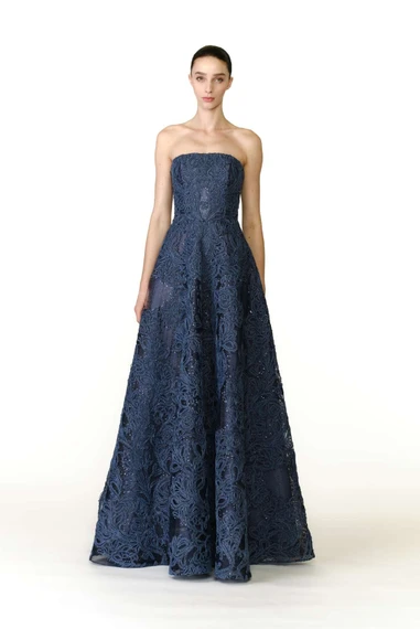 Naeem Khan Resort 2027 Look 18