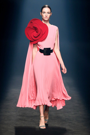 Isabel Sanchis Spring 2021 Ready To Wear Look 14