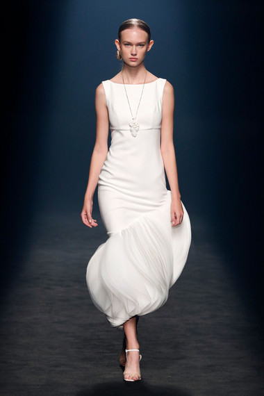 Isabel Sanchis Spring 2021 Ready To Wear Look 9