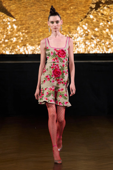 Naeem Khan Spring 2023 Look 7