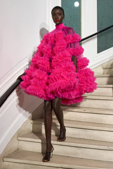 Christian Siriano Spring 2023 Look 30
