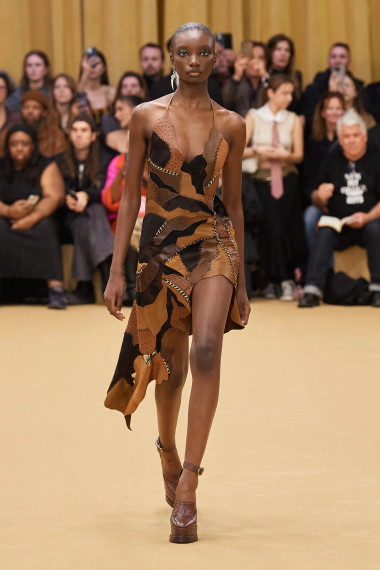 Roberto Cavalli Fall 2023 Ready To Wear Look 1