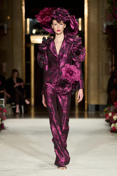 Christian Siriano Fall 2023 Ready To Wear Look 12