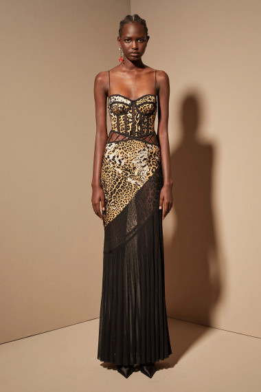 Roberto Cavalli Resort 2024 Look 32