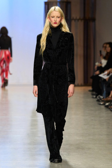 Leonard of Paris Fall 2024 Look 12