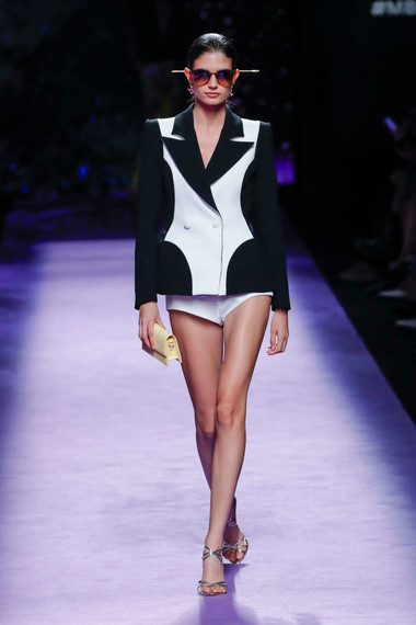 Isabel Sanchis Spring 2025 Ready To Wear Look 8